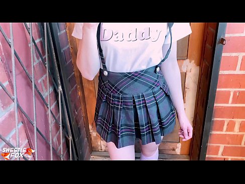 ❤️ L'escola es xucla la polla profundament i la folla en lloc de les classes. ❤️ Porno fb al ca.pornhills-com.ru ️❤